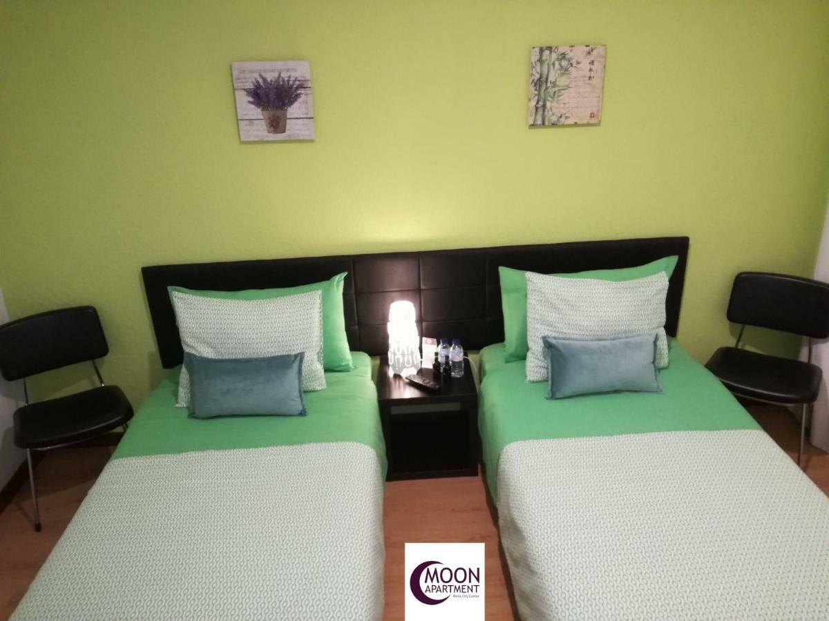 Moon City Center Apartment Порту Екстер'єр фото