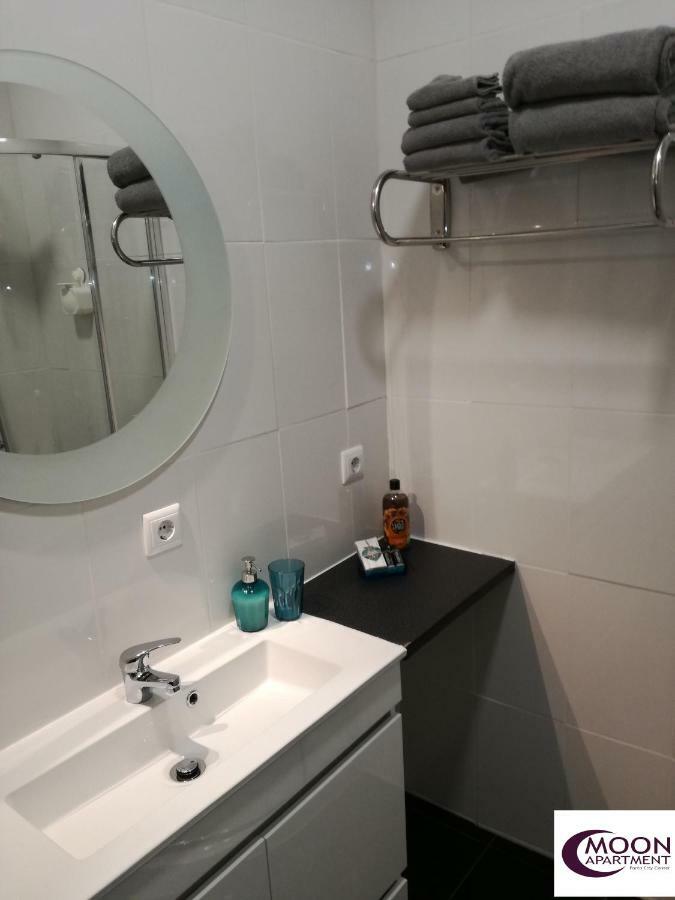 Moon City Center Apartment Порту Екстер'єр фото